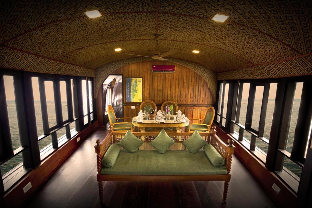 Vivaresidence Homestay Alappuzha Dış mekan fotoğraf
